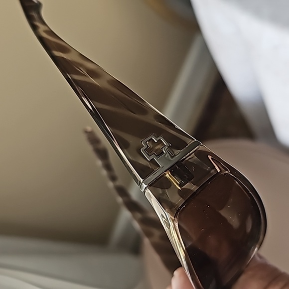 SPY COOPER - Picture 7 of 12